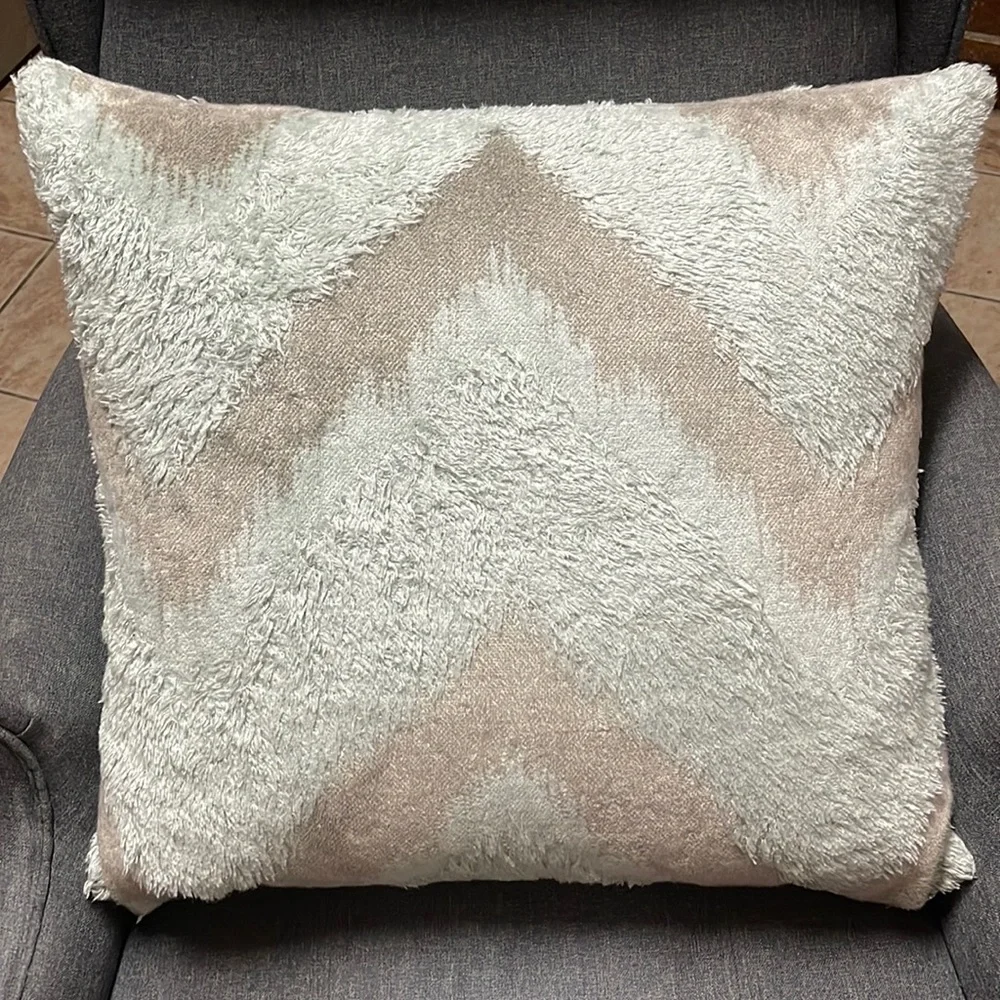 Z Gallerie Cadiz Pillow